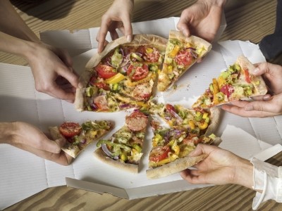 Firms revitalize frozen pizza with innovative healthier options