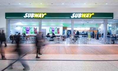 Subway's decision to ban the use of antibiotics in its meat has attracted criticism from the US meat industry