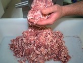 Ground meat analyser to give real-time results