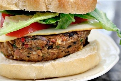 Women 70% more likely to order veggie burgers than men, says GrubHub 