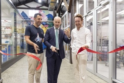 L-R: George Peppou (CEO, Vow Food), Matt Kean (New South Wales Treasurer and Energy Minister), and Tim Noakesmith (CPO, Vow ) at the opening of Vow's pilot facility in Sydney last month: Image credit: Vow 