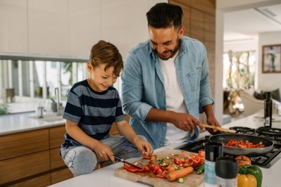 Cooking shows are a promising tool in promoting healthy eating with kids, study finds