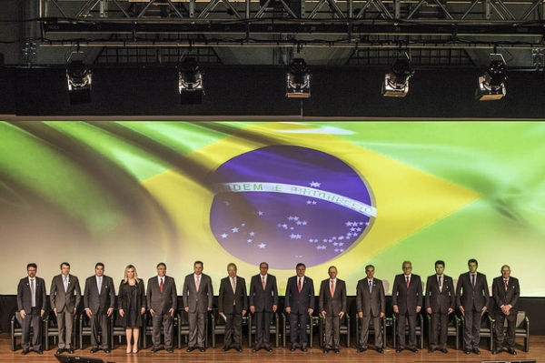 Brazilian ministers sign the country's national anthem