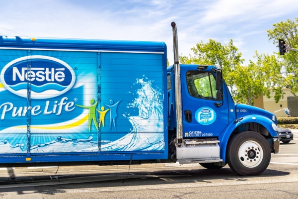 GettyImages-Anderi Stanescy - Nestle Pure Life truck