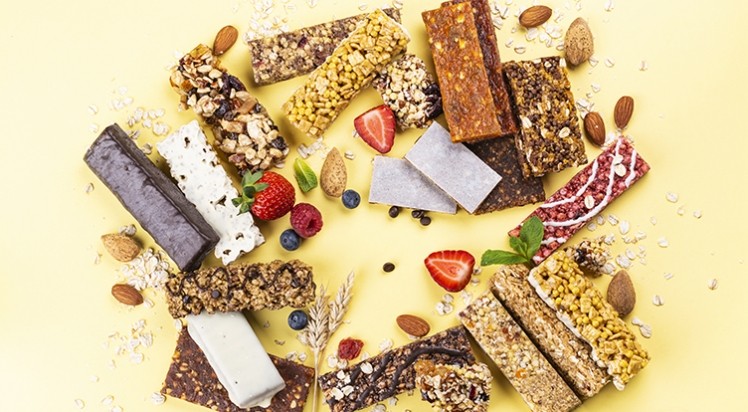 Snack Bar Trends: From Collagen to Adaptogens