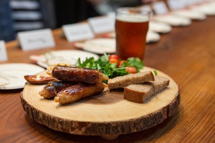 Company name: New Age Meats Product: Pork sausage, served at a private tasting event in September 2018. https://www.businessinsider.com/taste-test-lab-grown-meat-sausage-cost-2018-11 Access & Permission: CC B