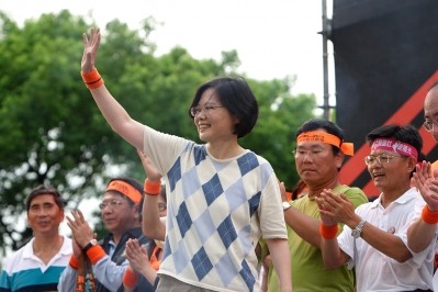 Tsai Ing-wen becomes Taiwan's first female president