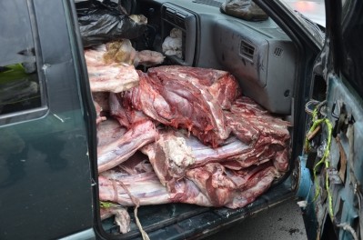 Smugglers use specially stripped out cars to move contraband meat. Credit: Policía Fiscal y Aduanera, Cucuta