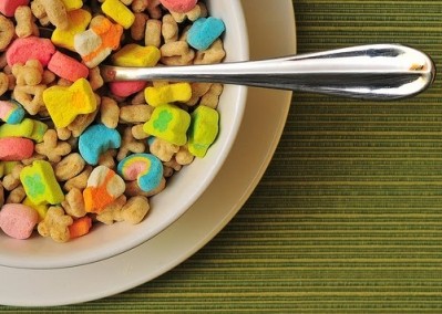 40% of Lucky Charms consumers are adults, not kids. Credit: speakin-colors.blogspot