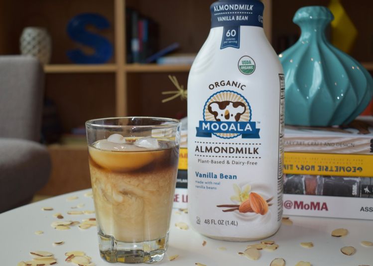 Mooala vanilla bean almondmilk